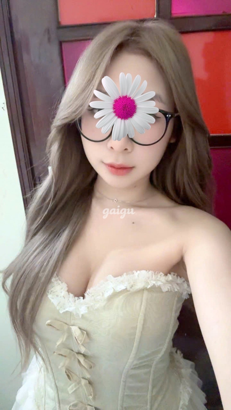 NEW BÉ LAN XINH DÂM VÚ TO CỰC PHẨM.