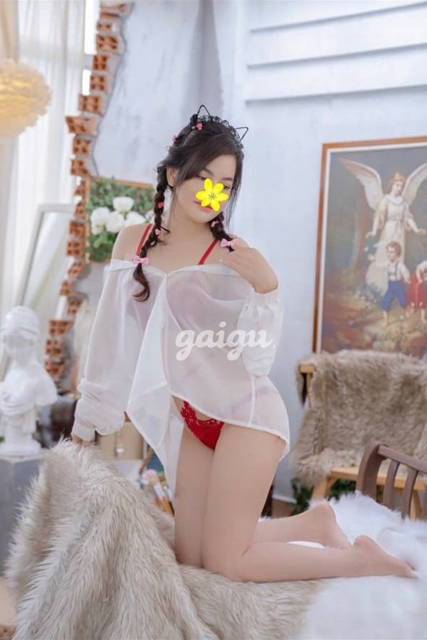 ❤️ LINH LINH ❤️ Em gái mẫu ảnh – Xinh dâm siêu phẩm