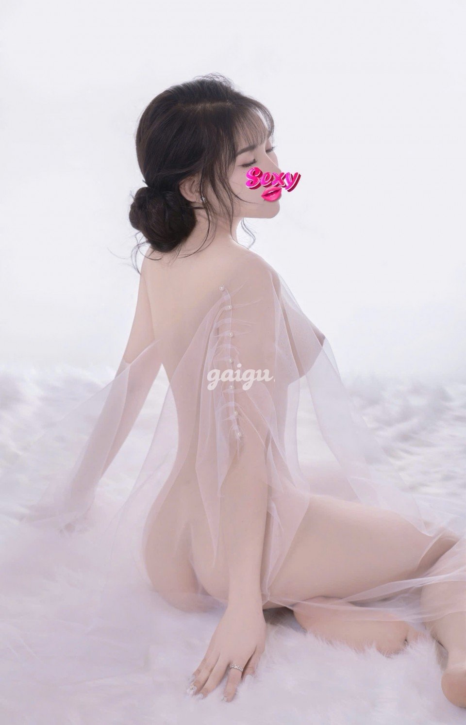 Thảo Trang 2000 – MẶT XINH VÚ ĐẸP CHUẨN GÁI MỚI LỚN !