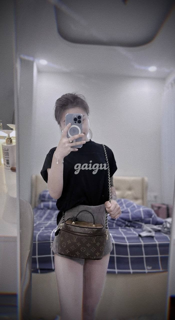 Hot Teen HÀ LAN 2k6 Tinh Nghịch,Dễ Thương,Chiều Khách