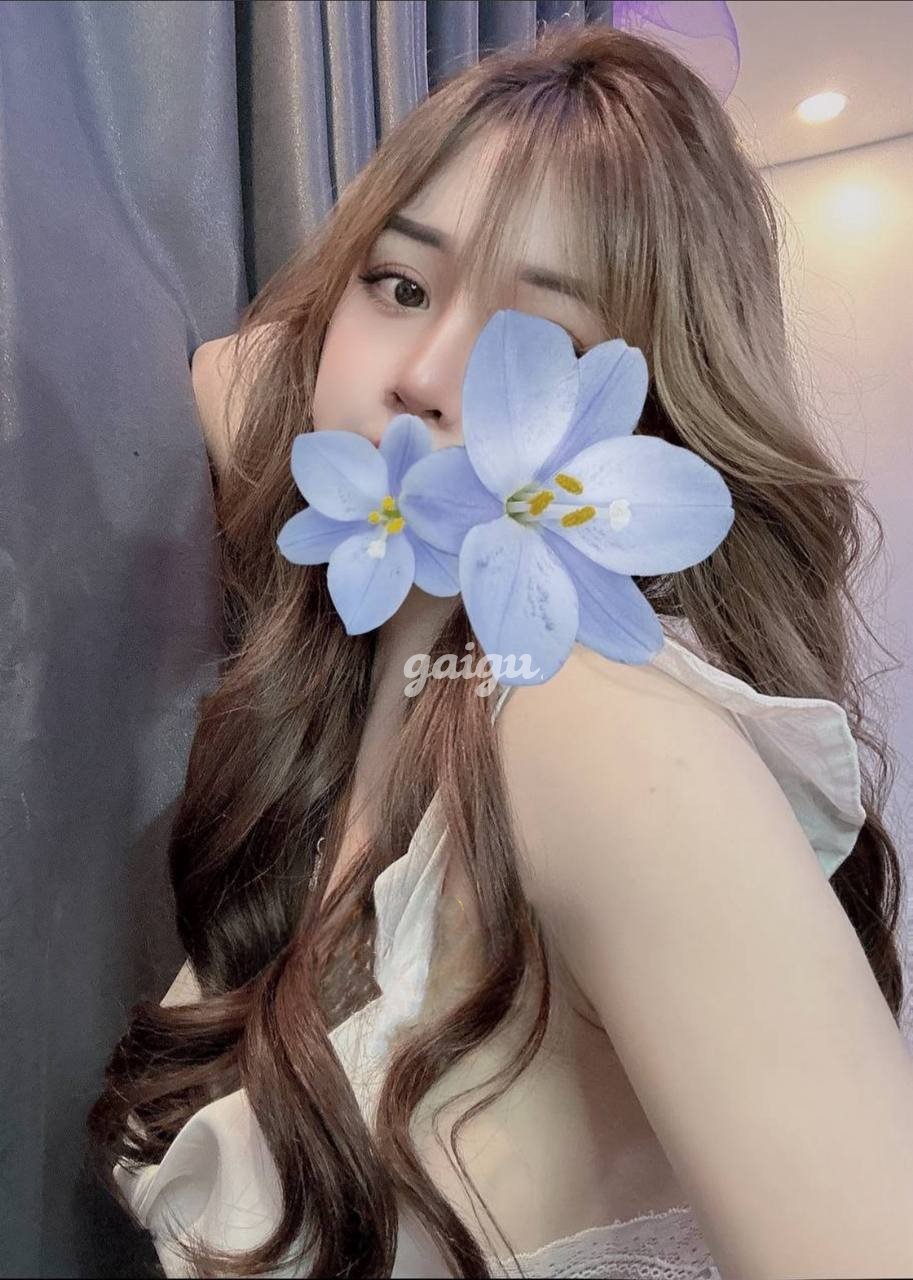 Hot Teen TIỂU MIE – Vú To,Mông Cong,Vũ Điệu Hoang Dã